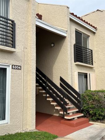 Embarcadero, 5304 NE 6th Ave #F, Oakland Park, Florida 33334, image 1