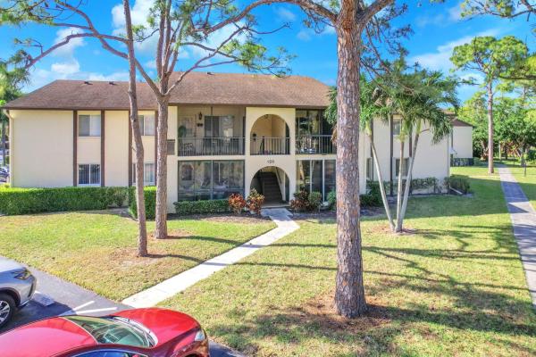 Pine Ridge South 1, 126 Lake Pine Cir #D1, Greenacres, Florida 33463, image 1