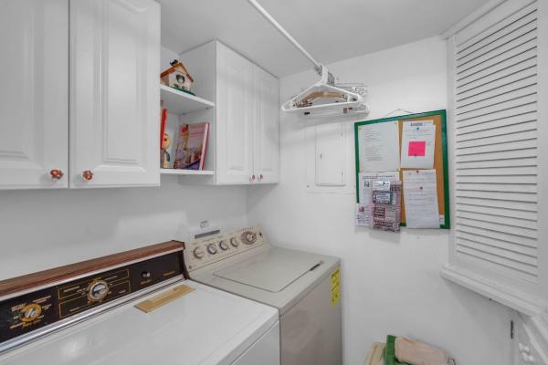 126 Lake Pine Cir #D-1, Greenacres, Florida 33463, image 2