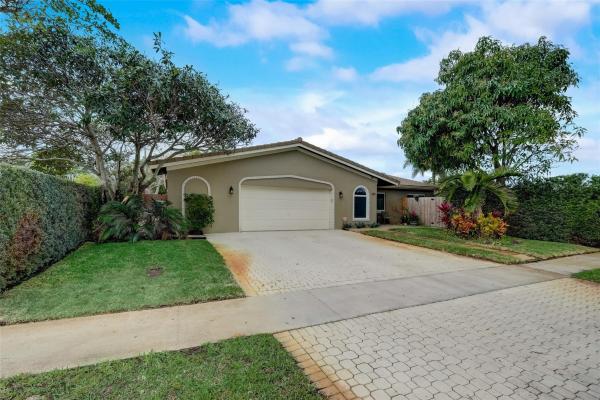 Ambassador Park, 399 SE 14th St, Deerfield Beach, Florida 33441, image 1