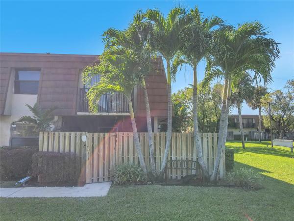 Evergreen Lakes, 9447 NW 48th St #9447, Sunrise, Florida 33351, image 1