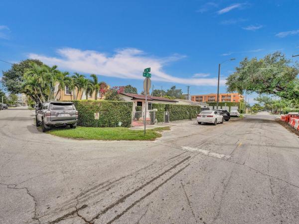 The Pines, 2401 SW 31st Ave, Miami, Florida 33145, image 1