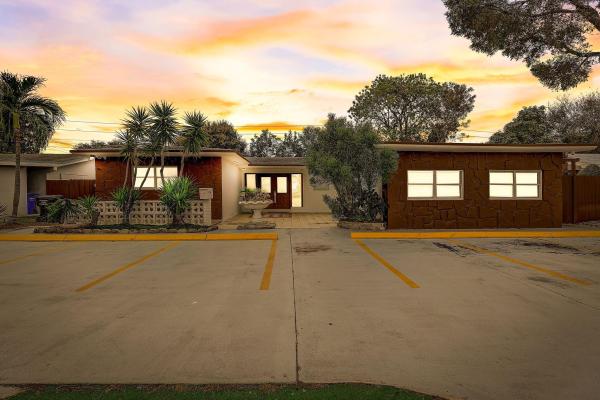 Lawn Acres, 5712 Hollywood Blvd, Hollywood, Florida 33023, image 1