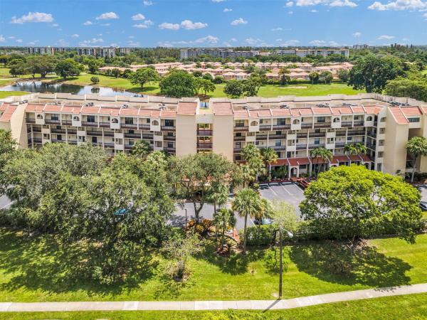 Inverlake Of Inverrary, 3650 Environ Blvd #310, Lauderhill, Florida 33319, image 1