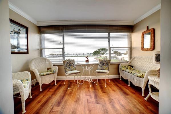 Leisureville Lake, 1801 Ocean Dr #215, Boynton Beach, Florida 33426, image 1