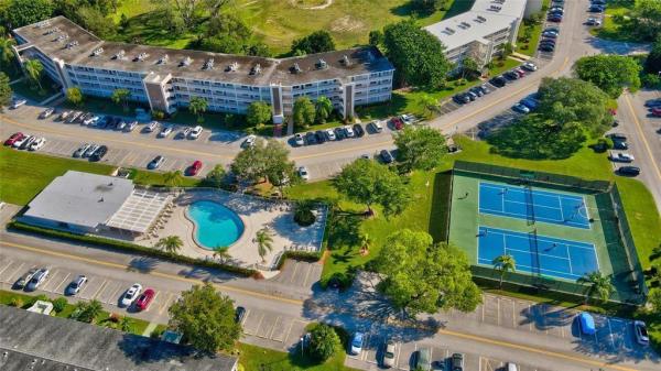 Ventnor, 2043 Ventnor O #2043, Deerfield Beach, Florida 33442, image 1