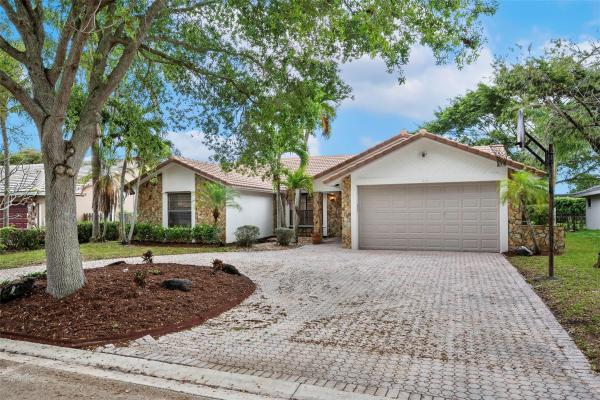 Glen Isle, 615 NW 113th Ter, Coral Springs, Florida 33071, image 1