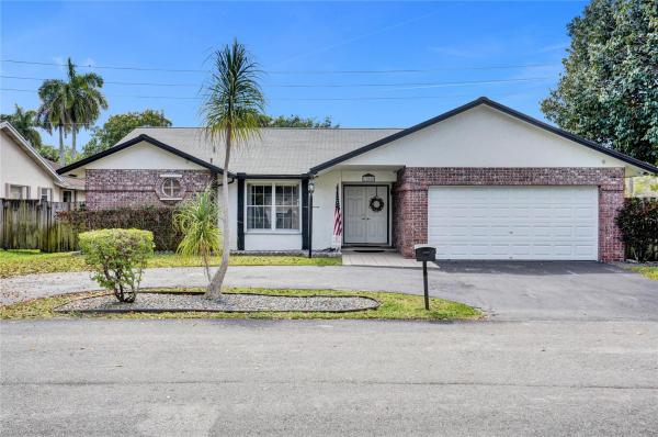 Canterbury, 7880 NW 2nd Pl, Plantation, Florida 33324, image 1