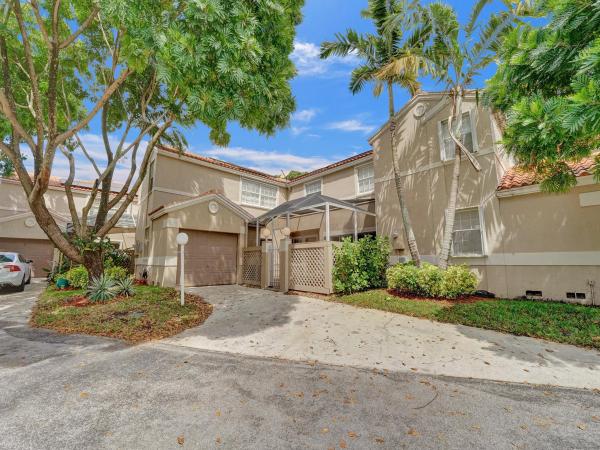 Embassy Courts, 10923 Chandler Dr, Cooper City, Florida 33026, image 1