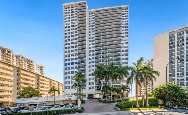 Parker Tower, 3140 S Ocean Dr #208, Hallandale Beach, Florida 33009, image 1