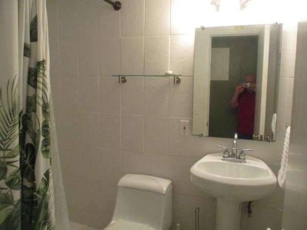 Seahorse Oceanside Apartments, 201 Van Buren St, Hollywood, Florida 33019, image 2