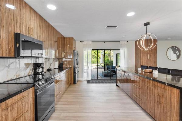 Running Brook Hills, 4160 NW 100th Ave, Coral Springs, Florida 33065, image 1