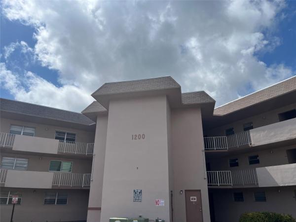 Tallwood West, 1200 Tallwood Ave #206, Hollywood, Florida 33021, image 1