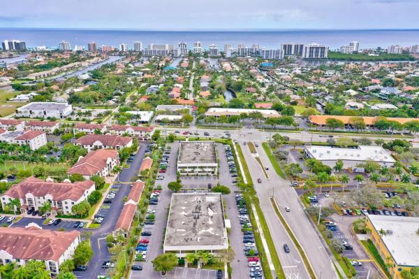 17 Via Floresta Dr, Boca Raton, Florida 33487, image 1