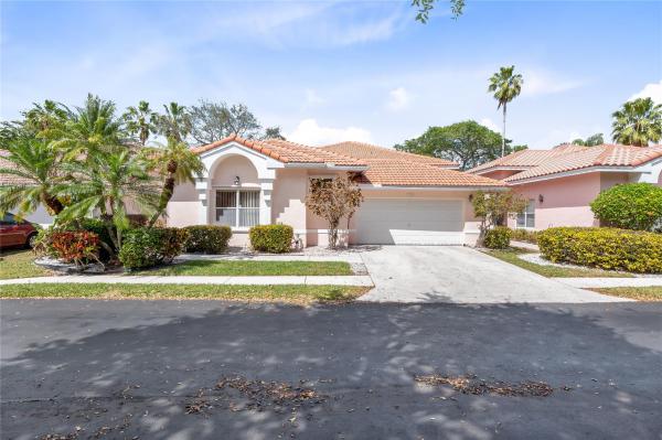 The Highlands At Carolina, 7733 Highlands Cir, Margate, Florida 33063, image 1