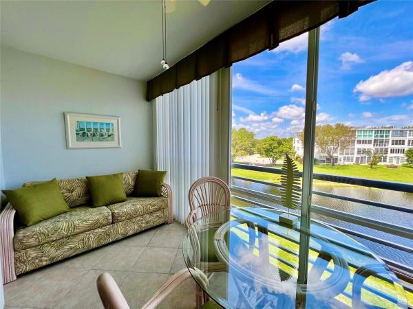 Harwood, 3035 Harwood D #3035, Deerfield Beach, Florida 33442, image 1