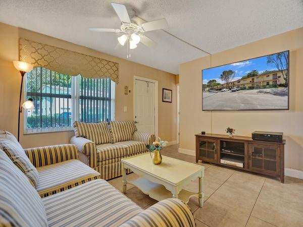 Oriole Gardens 3, 7610 NW 1st #105, Margate, Florida 33063, image 1