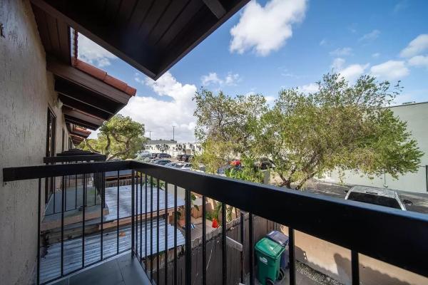 Villas University Square, 1809 SW 107th Ave #2705, University Park, Florida 33165, image 2
