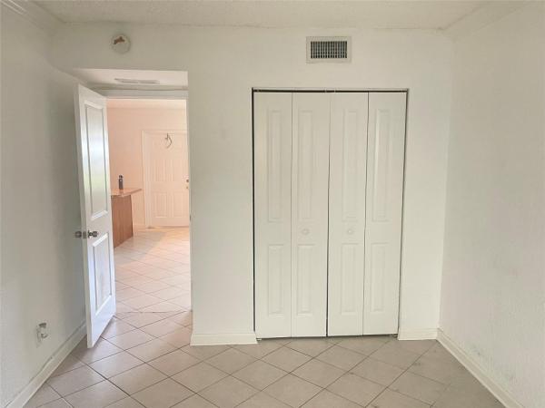 The Grove At Wilton Manors , 2660 NE 8th Ave #106, Wilton Manors, Florida 33334, image 3