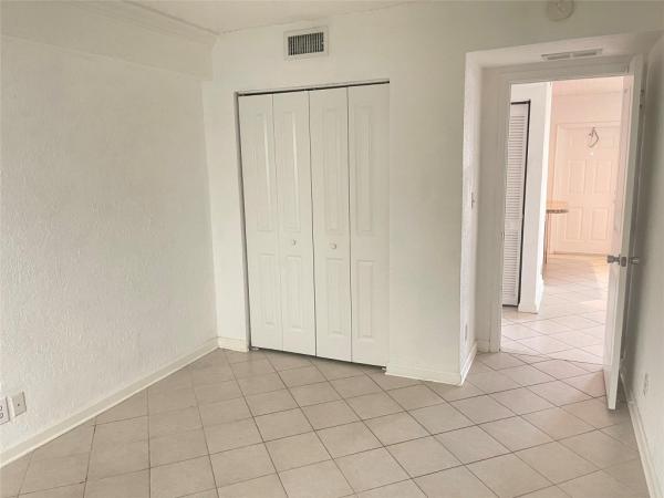 The Grove At Wilton Manors , 2660 NE 8th Ave #106, Wilton Manors, Florida 33334, image 1