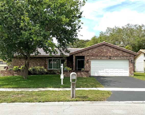 Brentwood Village, 2524 NW 98th Ln, Coral Springs, Florida 33065, image 1