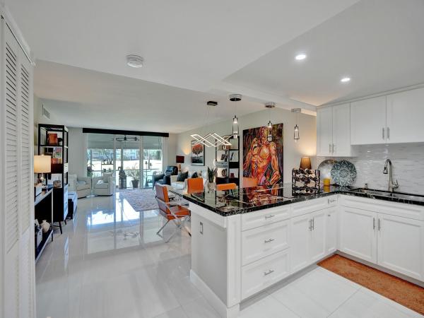 Palm-Aire Country Club 9, 907 Cypress Ter #106, Pompano Beach, Florida 33069, image 1