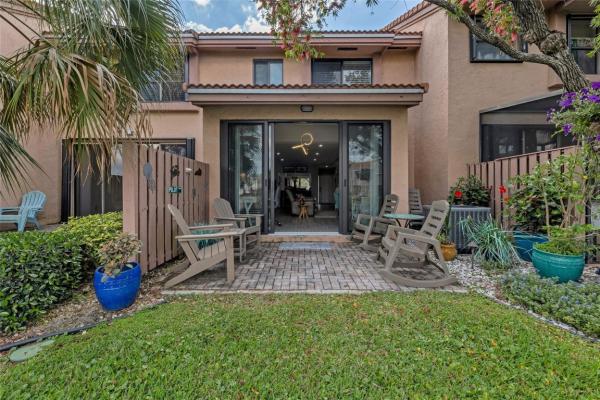 Optima Village At Fountain Spring, 10731 NW 14th St #273, Plantation, Florida 33322, image 3