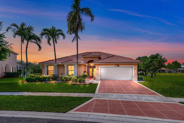 Shadow Creek Village, 6372 Shadow Creek Village Cir, Lake Worth Beach, Florida 33463, image 1