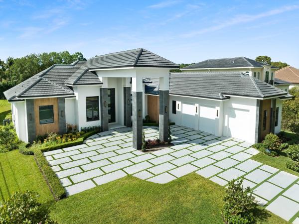 Pine Meadow Estates, 13600 N Pine Meadow Ct, Davie, Florida 33325, image 1