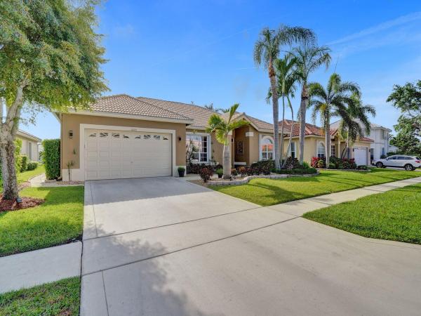 Catalina On The Green, 6220 Floridian Cir, Lake Worth Beach, Florida 33463, image 1