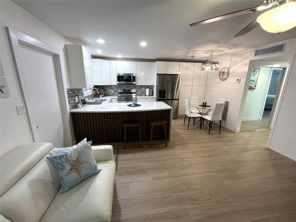 Casa La Quinta, 2860 NE 14th Street Cswy #105D, Pompano Beach, Florida 33062, image 1