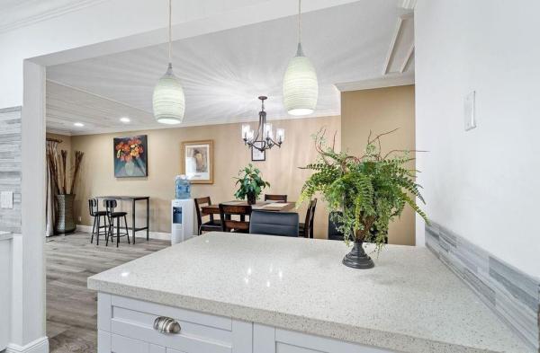Discovery Pointe, 1938 Discovery Cir E, Deerfield Beach, Florida 33442, image 2