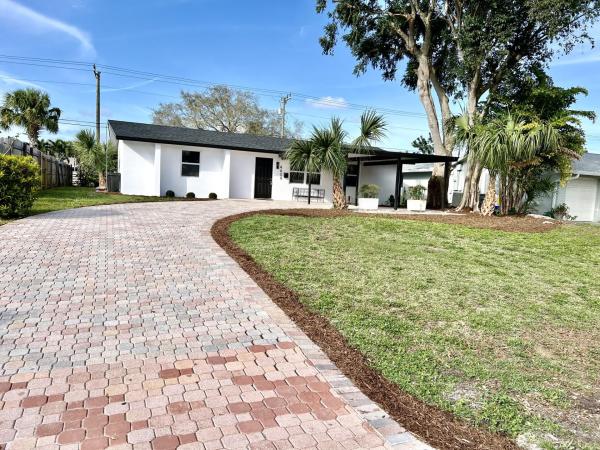 Palm Beach Square, 4409 Empress St, Palm Beach Gardens, Florida 33410, image 1