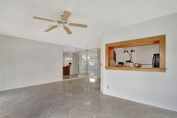 Discovery Pointe, 2274 Discovery Cir W, Deerfield Beach, Florida 33442, image 1