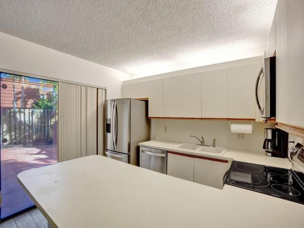Waterford Courtyards At Jacaranda, 9953 NW 6th Ct, Plantation, Florida 33324, image 1