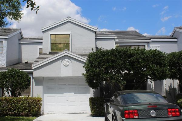 Waterford Isle At Woodmont, 8419 NW 78th Ct, Tamarac, Florida 33321, image 1