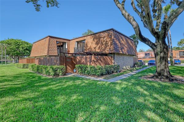 Sherwood Lakes, 106 1st Ln, Greenacres, Florida 33463, image 1