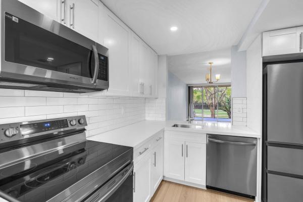 Tangerine Of Pine Island Ridge, 9460 Tangerine Pl #205, Davie, Florida 33324, image 1