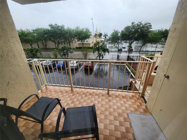 Plaza Of Westland, 4675 W 18th Ct #208, Hialeah, Florida 33012, image 1