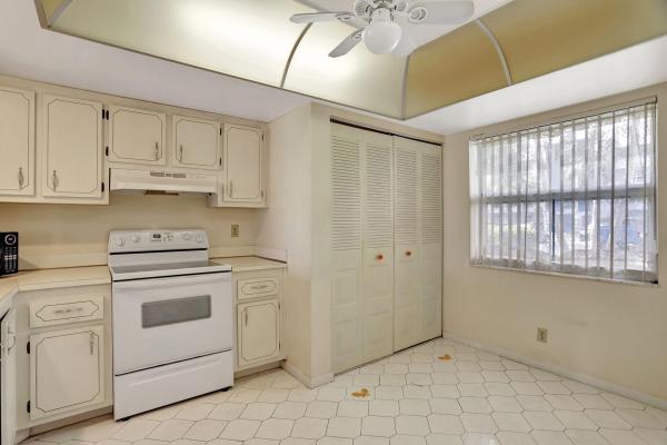 Palm Springs 2, 7620 NW 18th St #101, Margate, Florida 33063, image 1