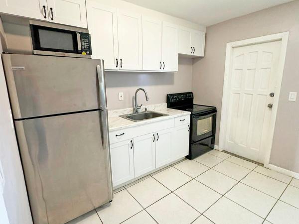 Liberia, 2230 Douglas St #A, Hollywood, Florida 33020, image 1