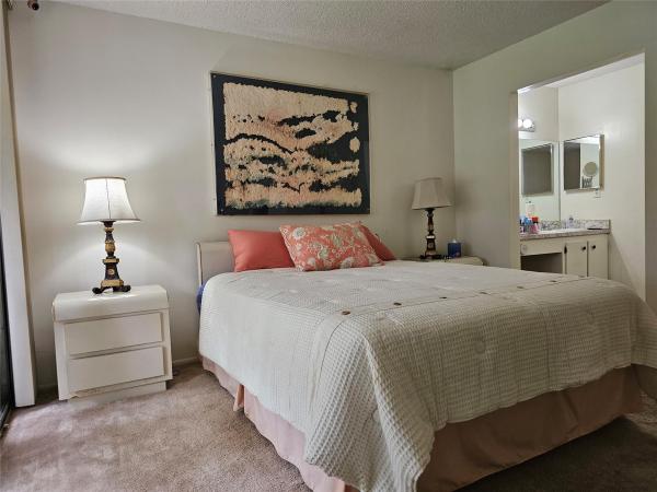 Tangerine Of Pine Island Ridge, 9410 Tangerine Pl #106, Davie, Florida 33324, image 3