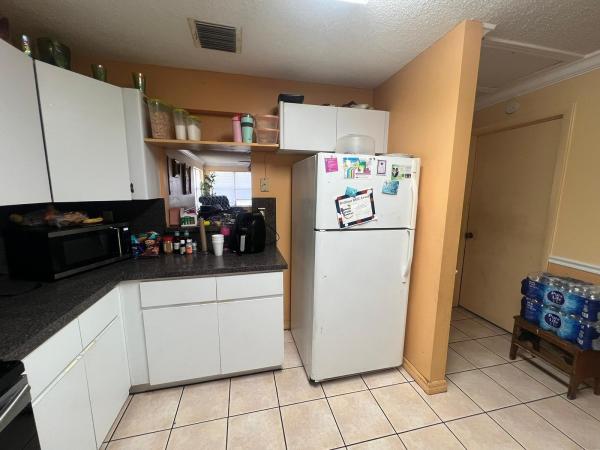 Town Of Modelo, 235 NW 6th Ave, Dania Beach, Florida 33004, image 1