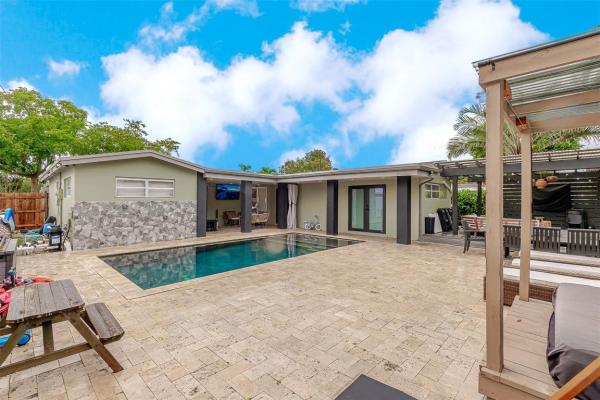 Rickey Estates, 3321 N 66th Ave, Hollywood, Florida 33024, image 3