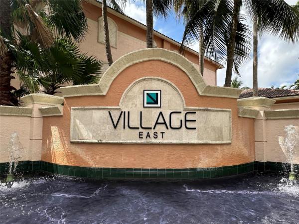 Village East, 2005 SE 10th Ave #409, Fort Lauderdale, Florida 33316, image 1