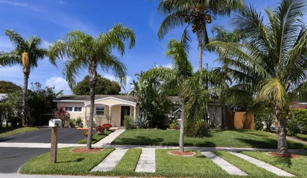 Commonwealth Park, 1121 SW 7th Ave, Deerfield Beach, Florida 33441, image 1