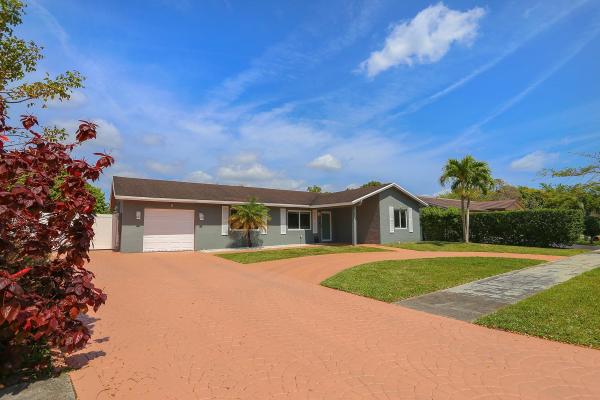 Westwind Lakes, 14759 SW 71st Ln, Kendall West, Florida 33193, image 1