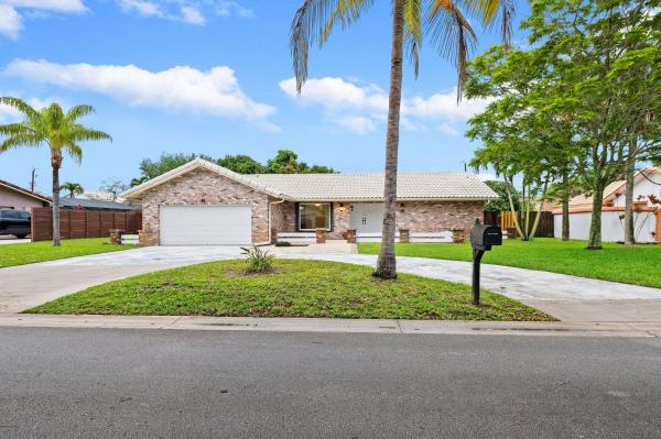Hammon Heights, 41 W Palm Dr, Margate, Florida 33063, image 1