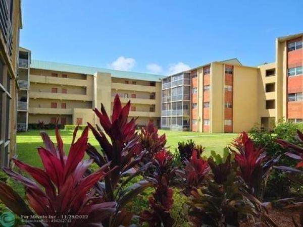 Royal Point, 3600 NW 21st St #406, Lauderdale Lakes, Florida 33311, image 1