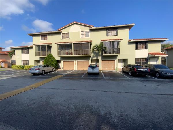 Banyan Tree, 9886 Hammocks Blvd #104, The Hammocks, Florida 33196, image 1